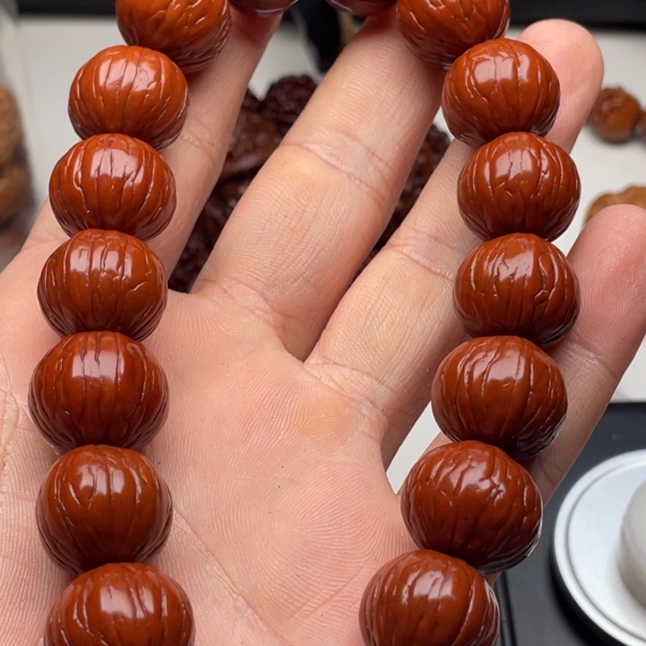 把件文玩核桃猴头手串