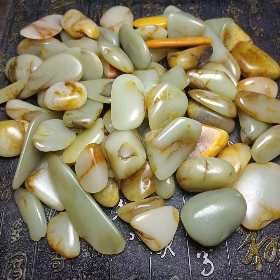 新疆和田籽石原石