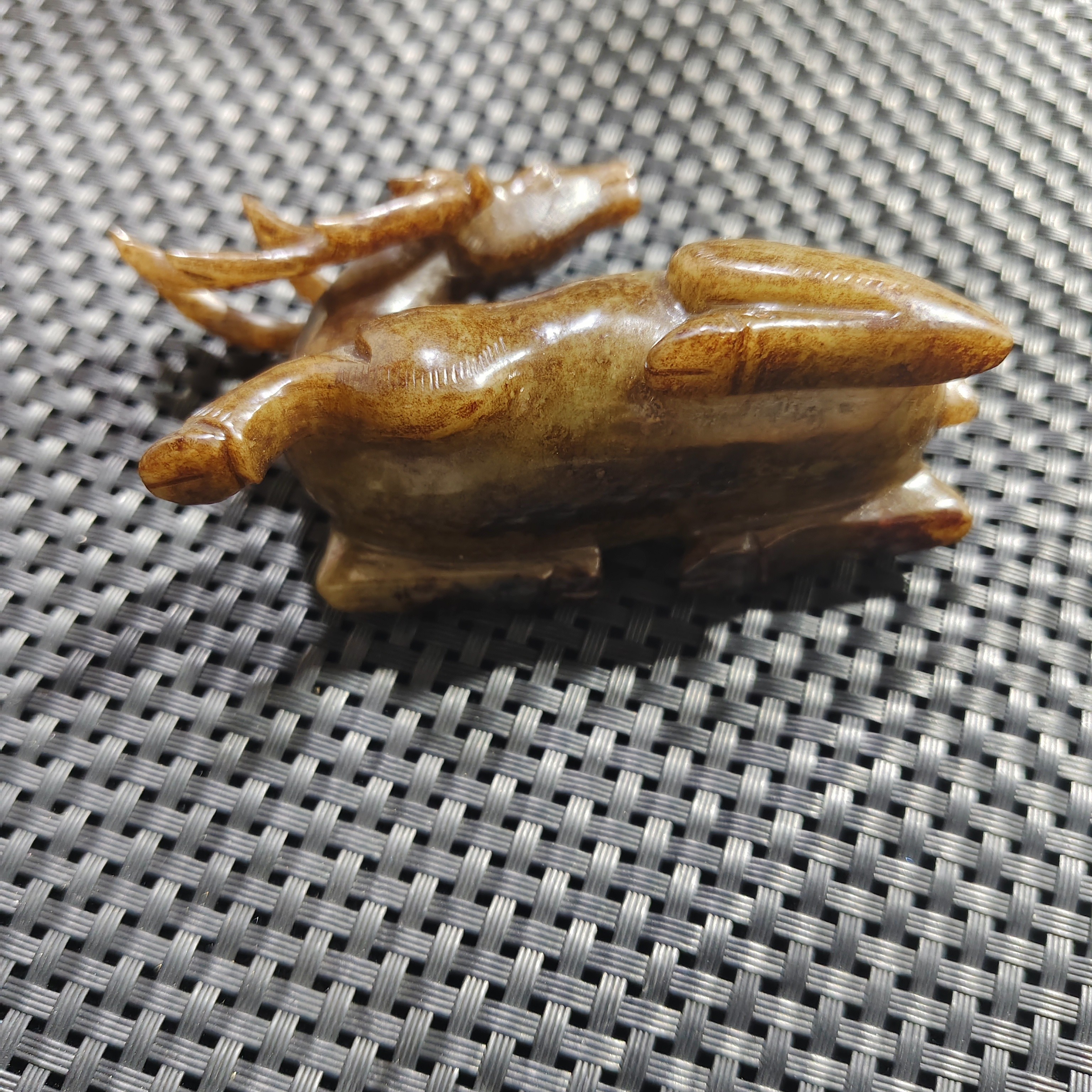 和田玉一路生花，沁色入骨