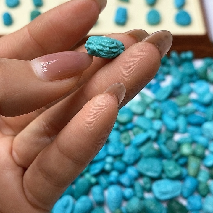 绿松石珠宝奇石未镶嵌