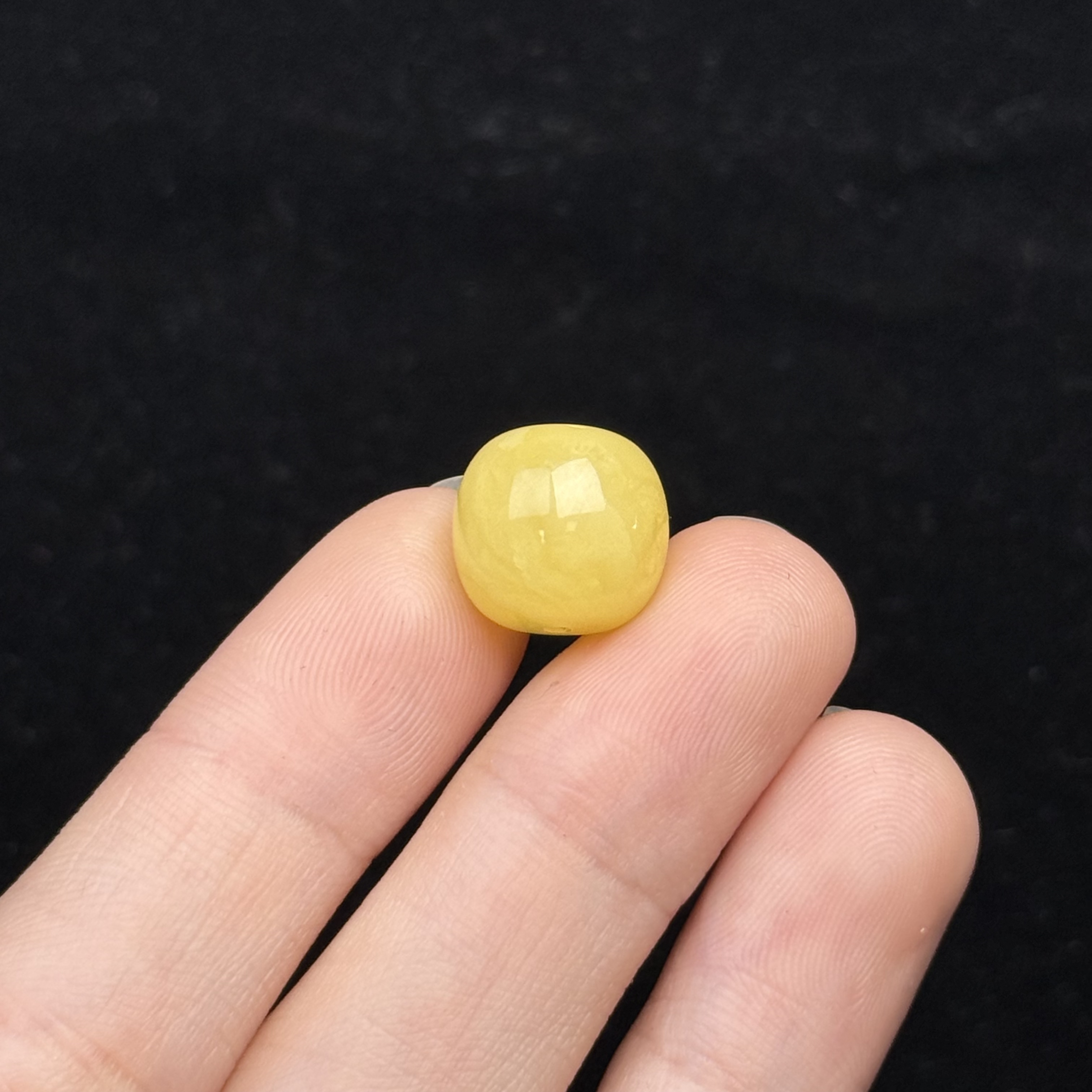 F3235天然原矿蜜蜡 满蜡鸡油黄墩子 12*11mm支持复检假一罚十