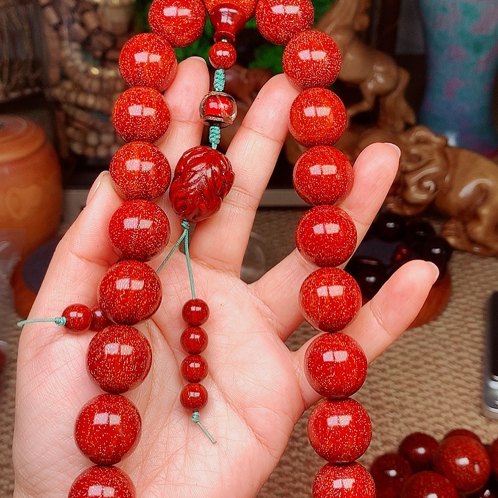 檀香紫檀（小叶紫檀）桃1.8红手持