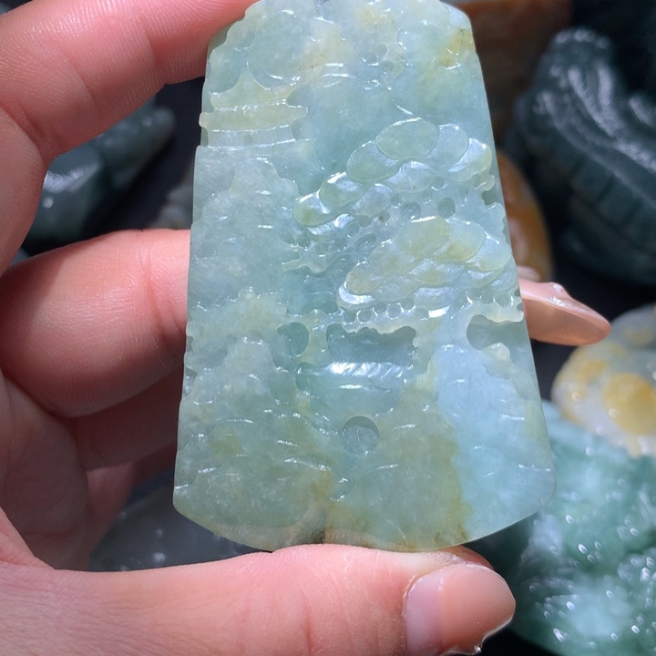 翡翠未镶嵌颈饰保真天然A货翡翠