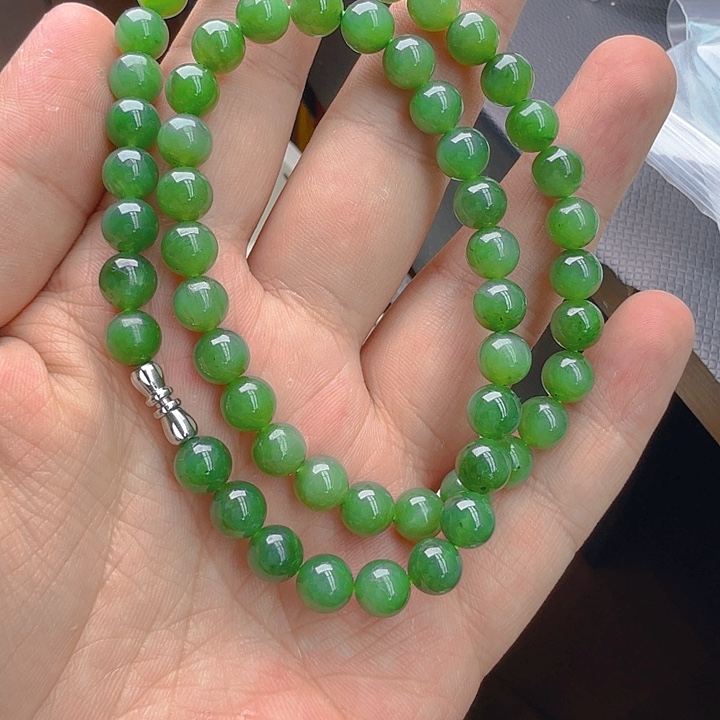 和田玉（碧玉）颈饰足银镶嵌