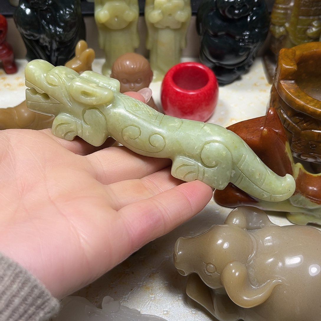 白玉菩提吊坠白玉菩提吊坠