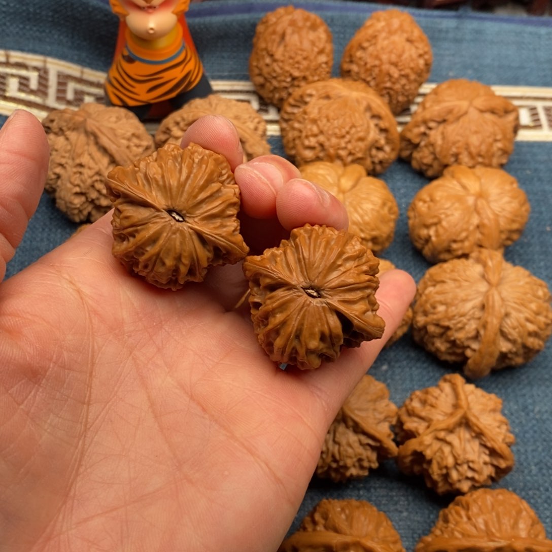 文玩核桃把件35正磨