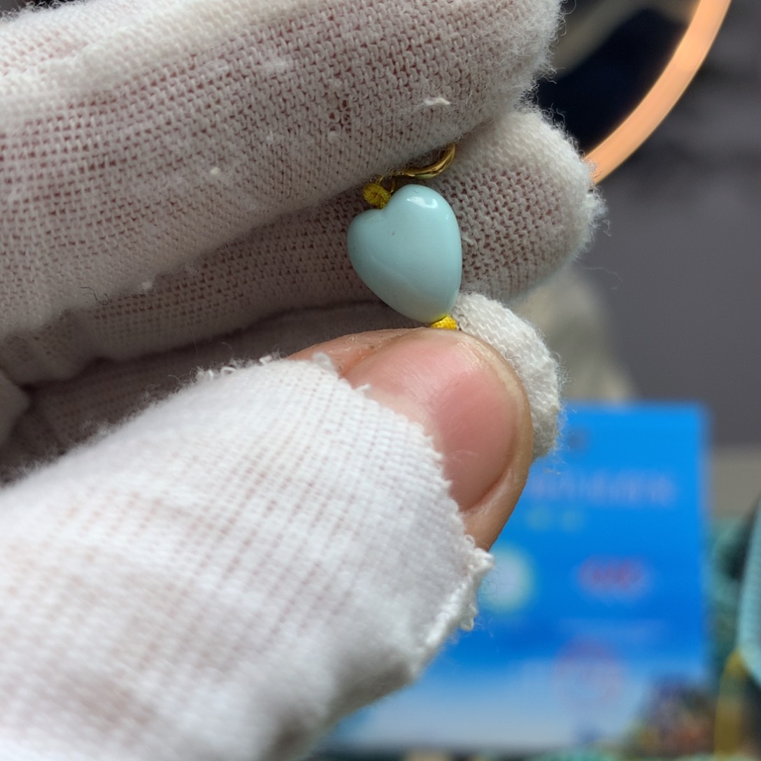 绿松石挂件未镶嵌