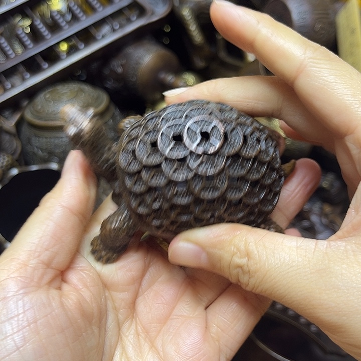 诚信经营精美铜器