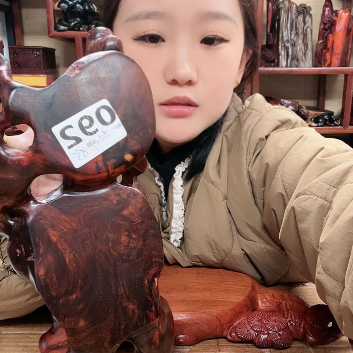 【闪购商品】贡木村*人红木工艺品