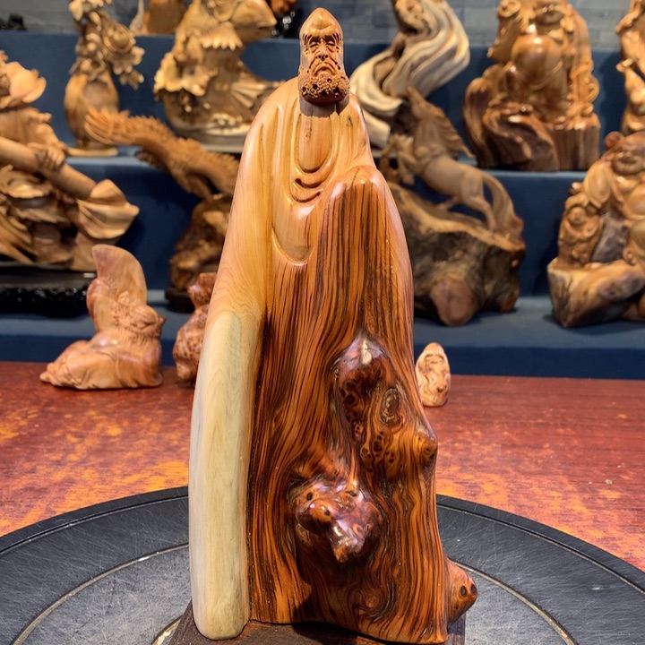 柏木（崖柏）根雕摆件
