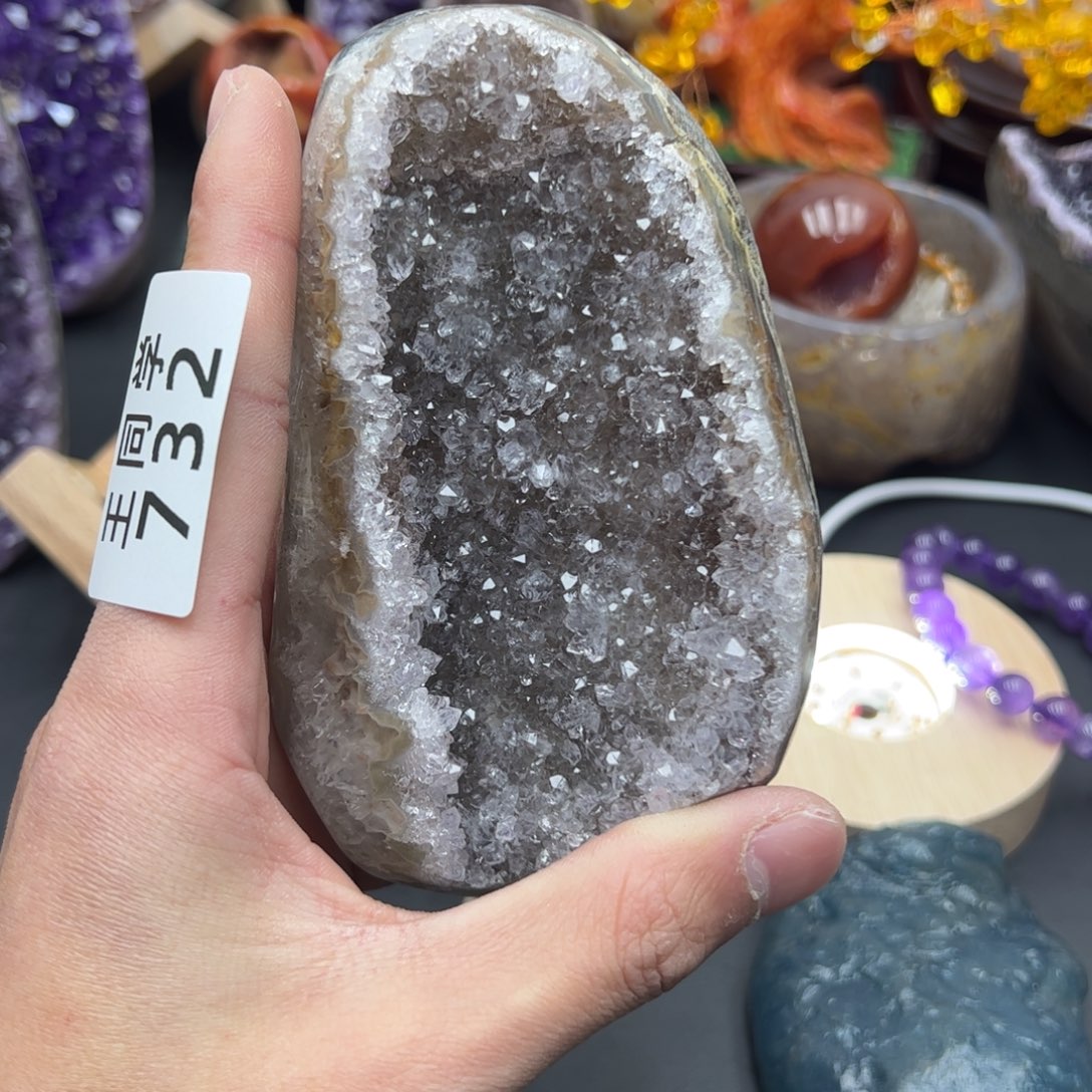 紫晶水晶摆件未镶嵌732