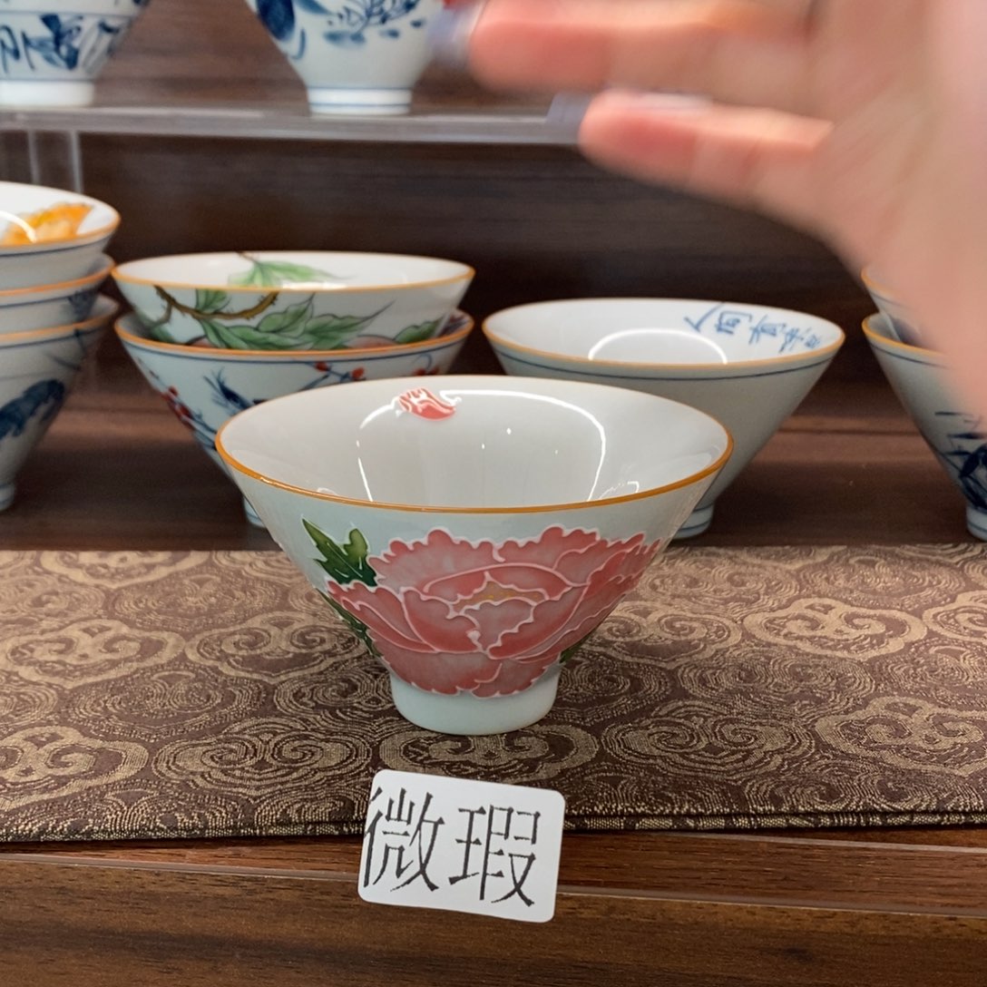 釉下手绘茶具微瑕手工绘制