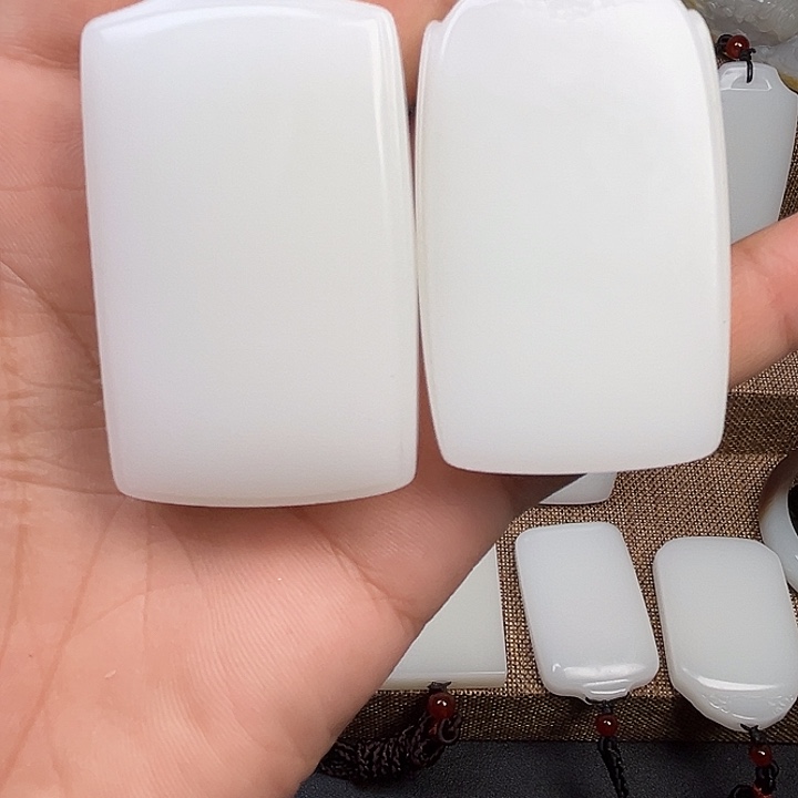 5***兹两个四六面包牌福利价漏不退漏价