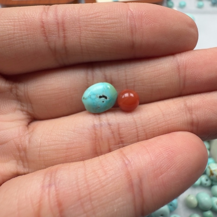 ****南红玛瑙未镶嵌珠宝半成品