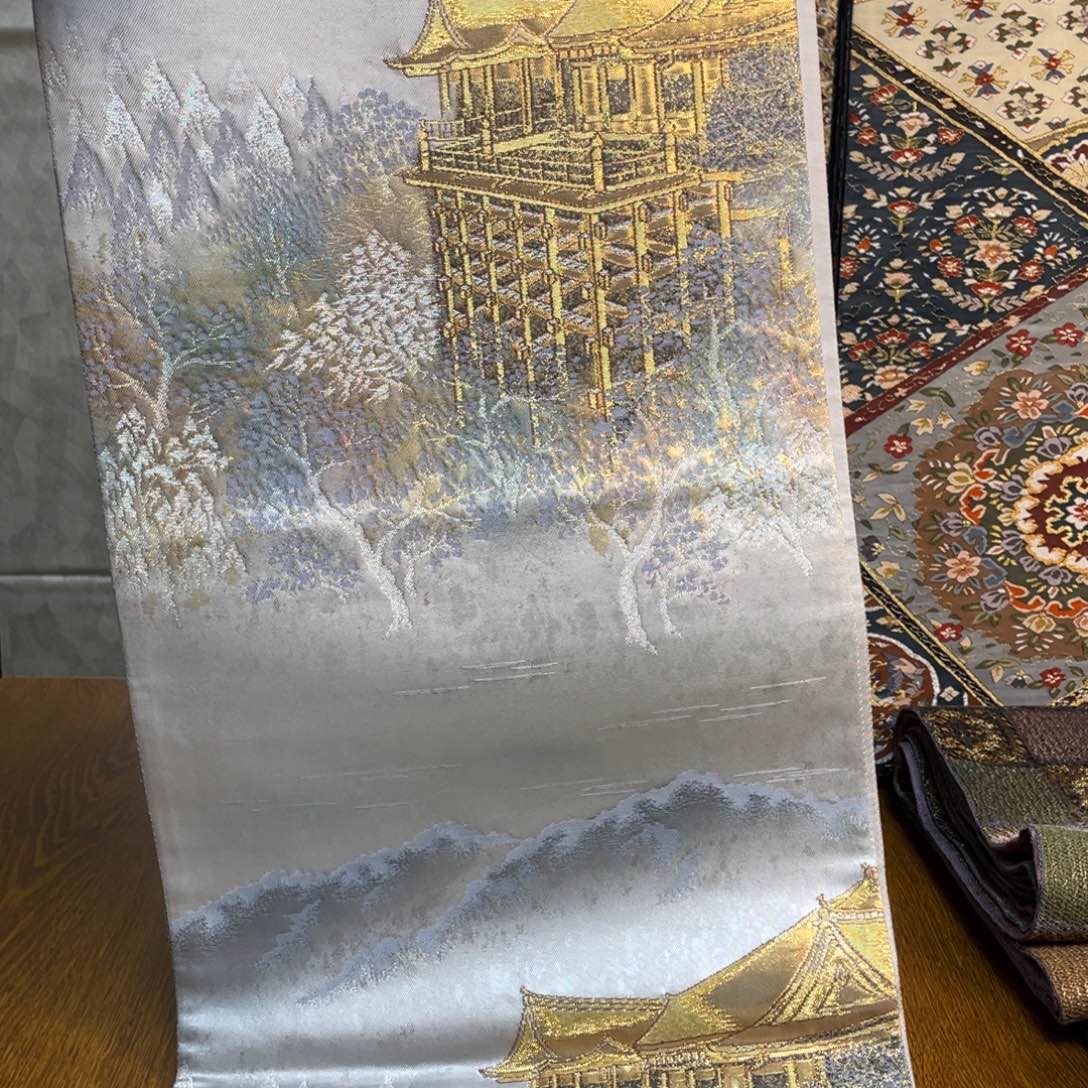 织绣织锦技艺高超的