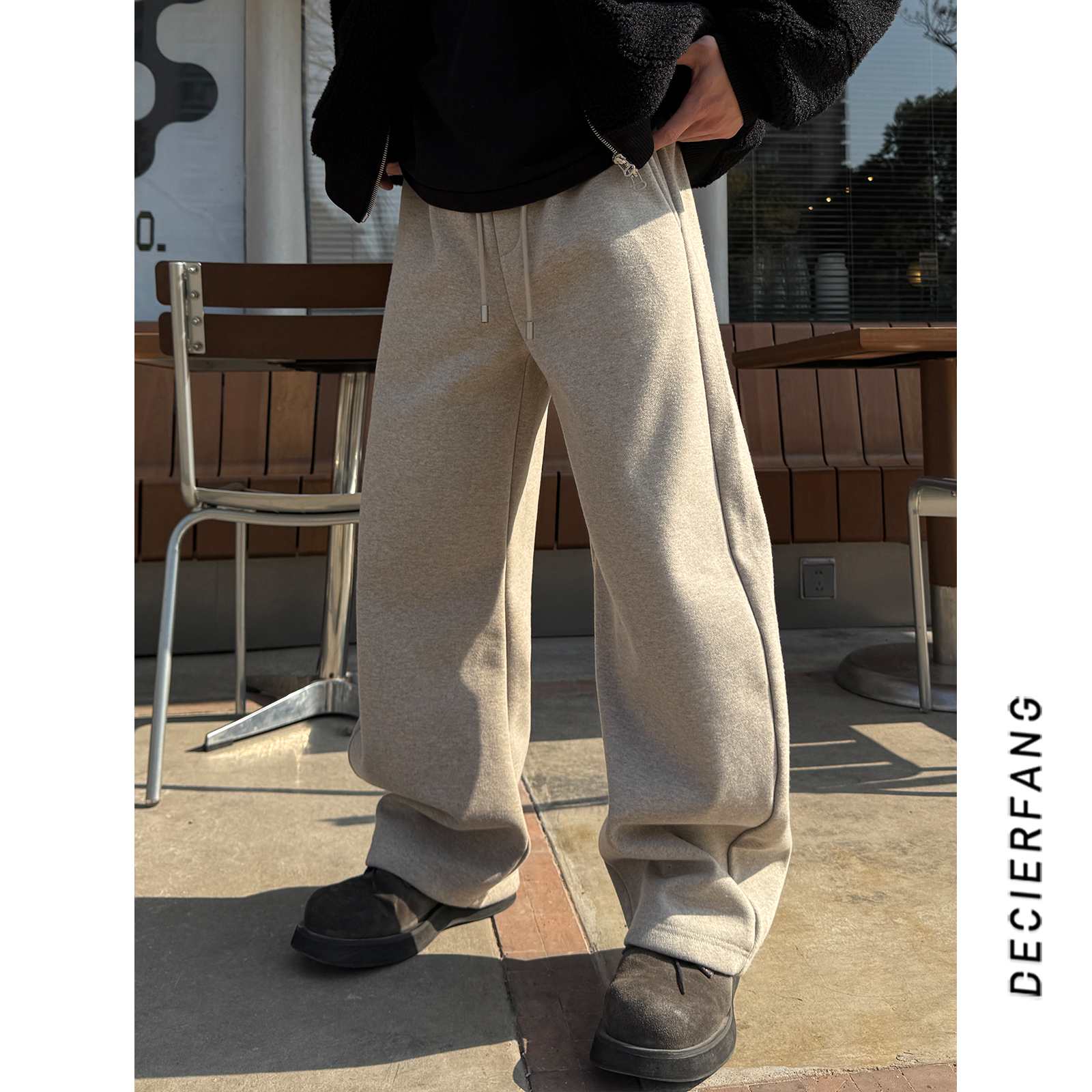 2025秋冬季立体剪裁磨毛弯刀卫裤春慵懒风男女同款百搭休闲裤潮牌