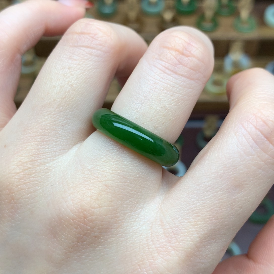 和田玉戒指未镶嵌