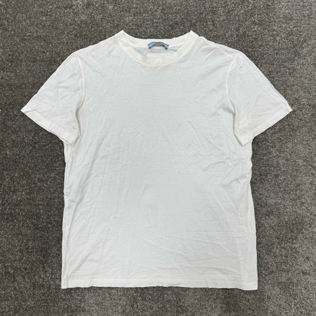 99新 Prada/普拉达 普拉达 背后三角标白色短袖 S码98新 10103877