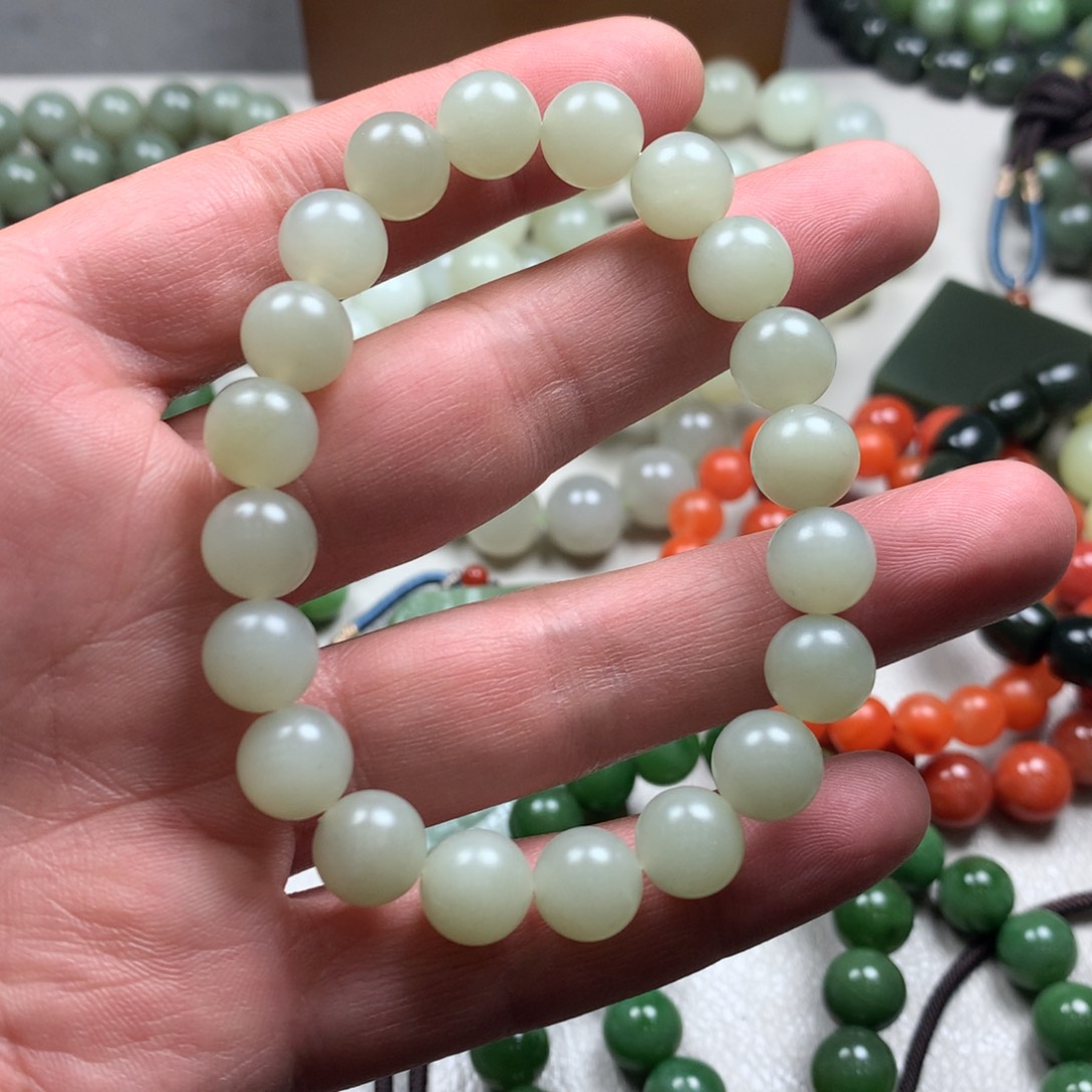 和田玉手链未镶嵌