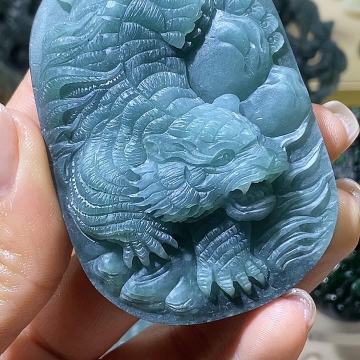 定制翡翠未镶嵌翡翠