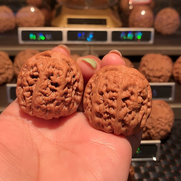 文玩核桃把件兵马俑