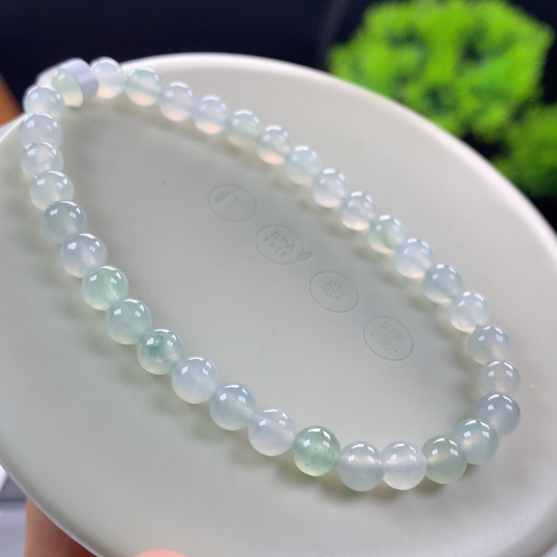 翡翠未镶嵌手链卡5.5