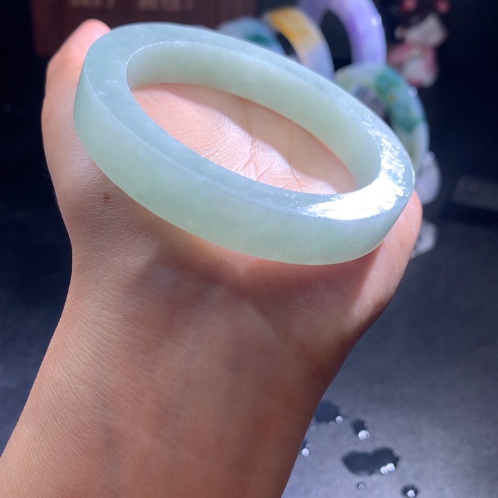 定制翡翠手镯未镶嵌