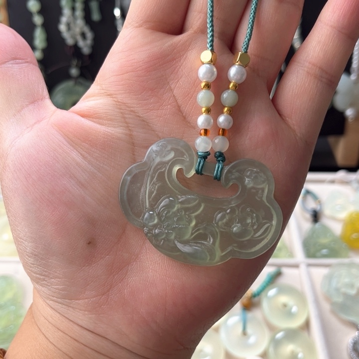 蛇纹石玉未镶嵌吊坠(赠链)平安锁寓意幸福美满不退不换