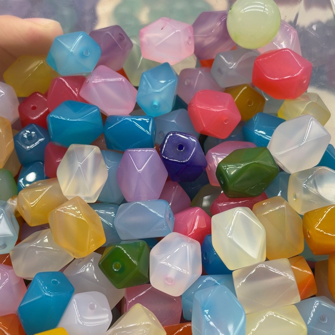 玛瑙/玉髓珠宝半成品未镶嵌巴西玛瑙八棱珠15颗