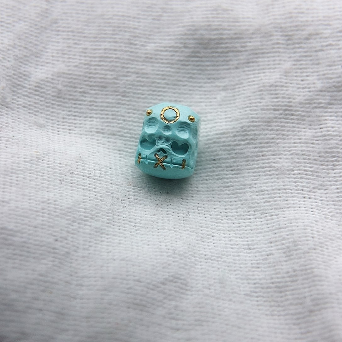 绿松石颈饰未镶嵌