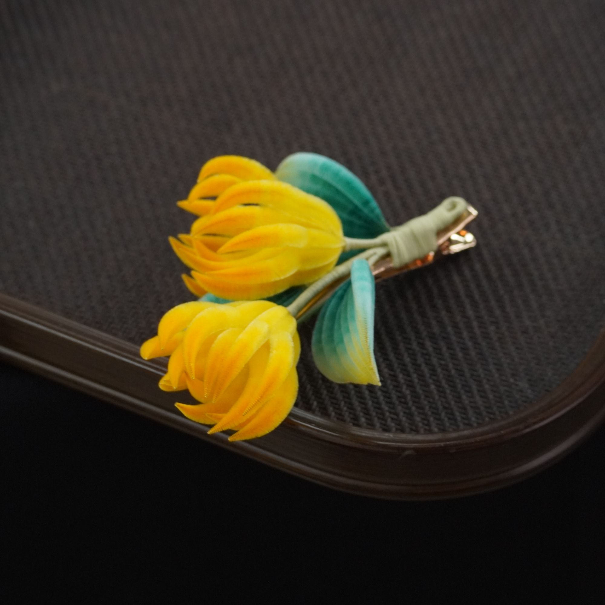 新版淡黄佛手花 夹子 见手青 非遗绒花发夹南京绒花