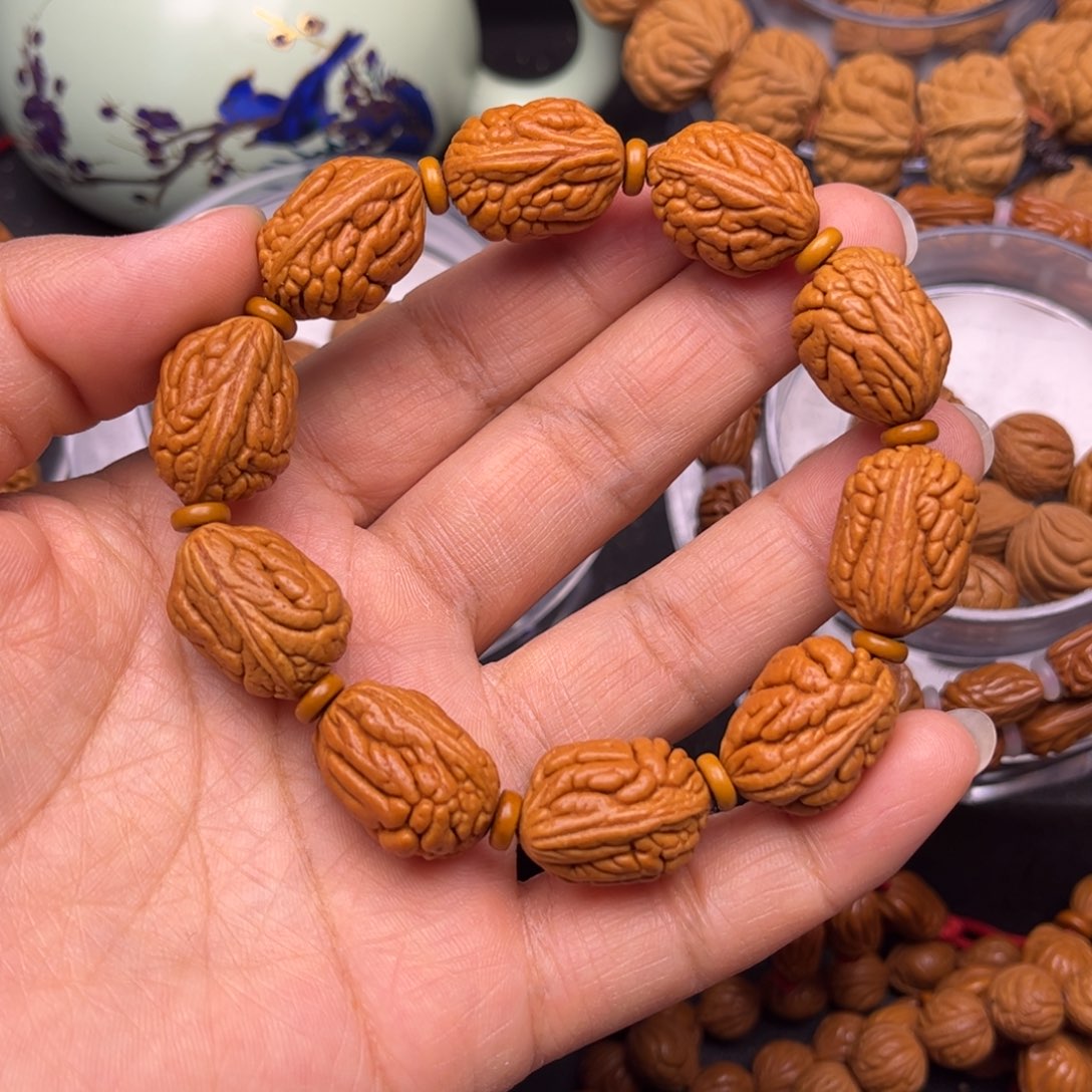 风***淡桃核吊坠龙纹桃核