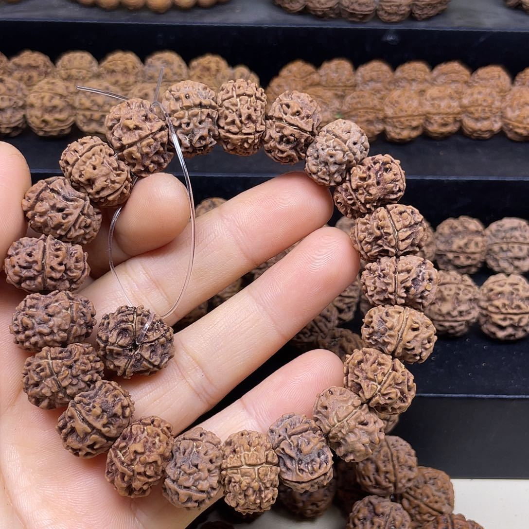 峃***炁手串金刚菩提19.5mm荔枝纹天然纽扣