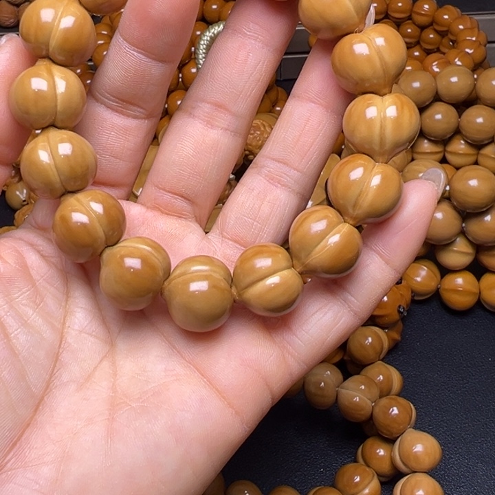 吊坠橄榄核聚宝盆