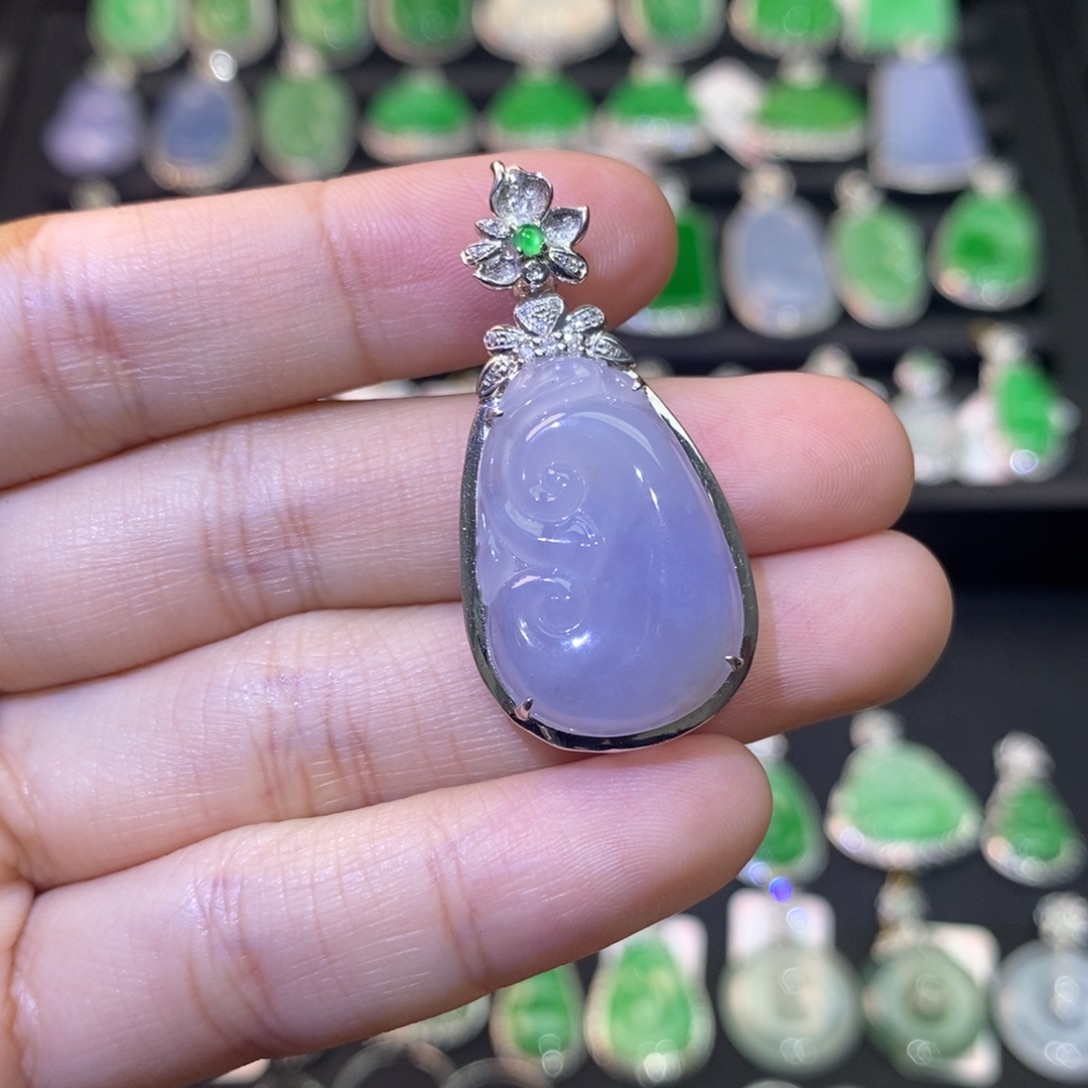 翡翠18K金镶嵌吊坠(不含链)