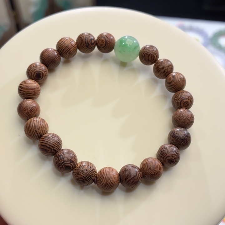 翡翠未镶嵌手链卡8.4福利款