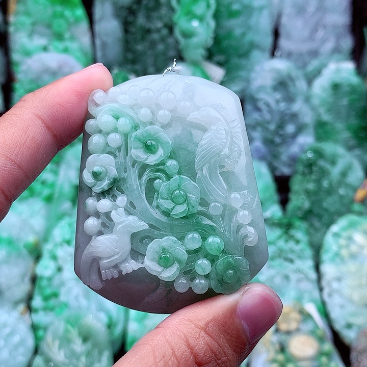 翡翠吊坠(不含链)未镶嵌