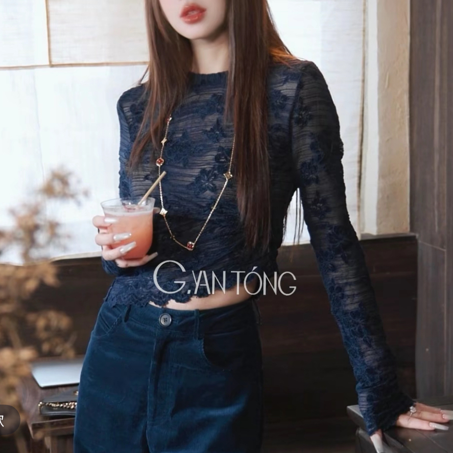 G. yantong/郭彦彤立体提花蕾丝长袖上衣修身显瘦秋款