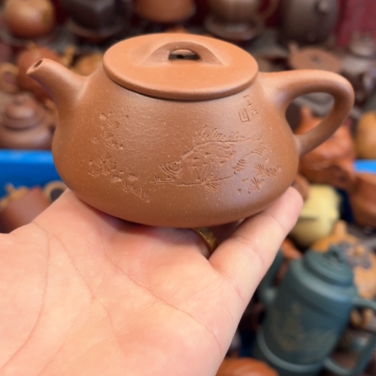 茶壶紫砂瑕疵………………瑕疵
