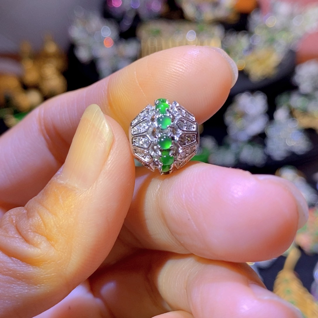 翡翠银S925镶嵌项圈天然翡翠