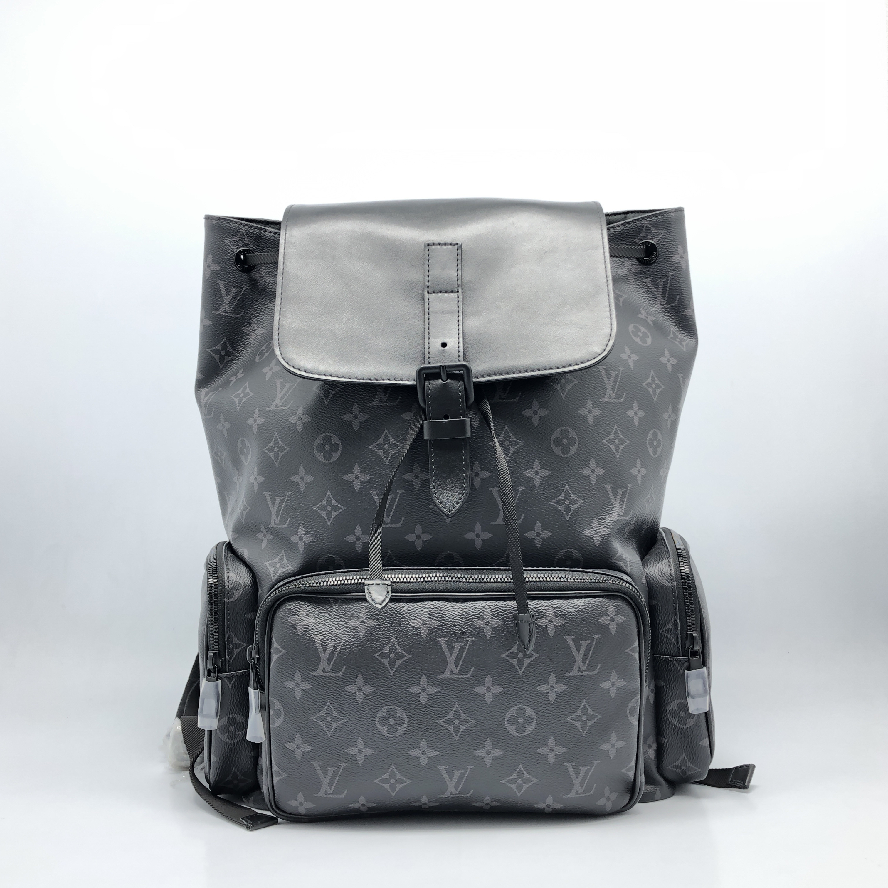 99新 LouisVuitton/路易威登 trio黑花双肩包/3352号 男士