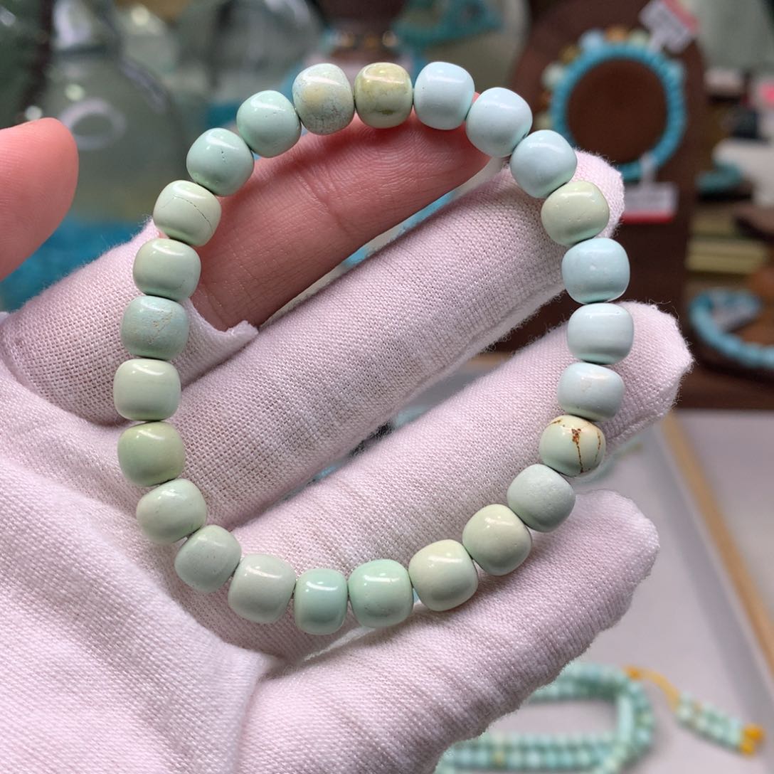 绿松石配饰未镶嵌