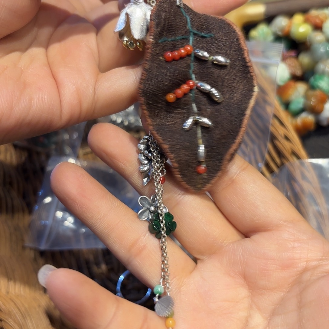 翡翠未镶嵌颈饰原创