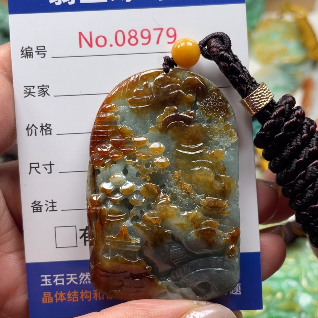 翡翠挂件未镶嵌翡玉缘翡翠