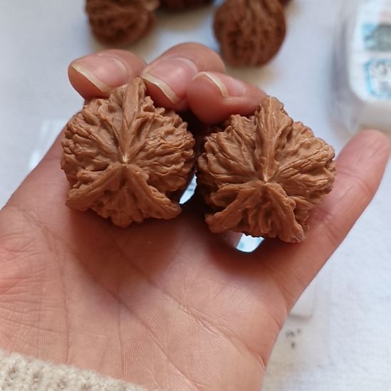 超***宝盘山文玩核桃三棱子全品无瑕疵