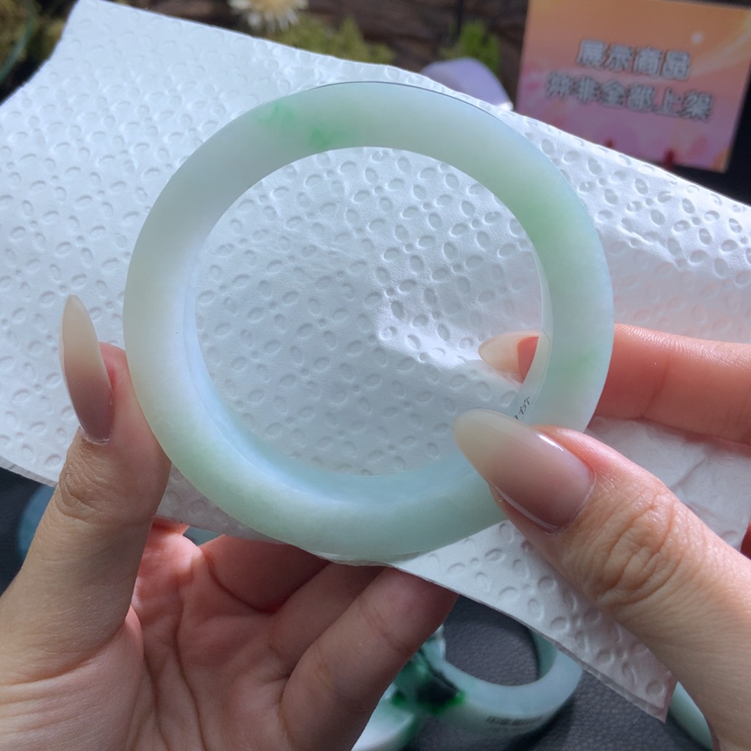 定制翡翠翡翠未镶嵌