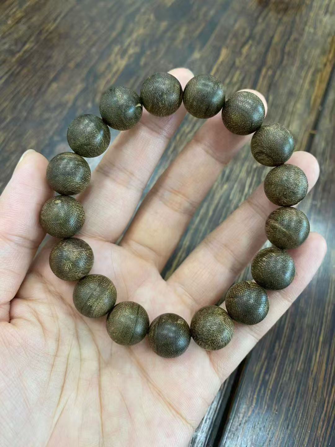 沉香沉香天然熟结1.5圆珠手串