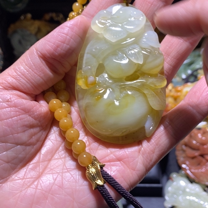 岫玉岫玉吊坠未镶嵌