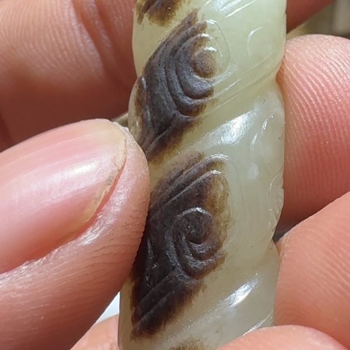 和田玉（糖玉）颈饰未镶嵌用****4