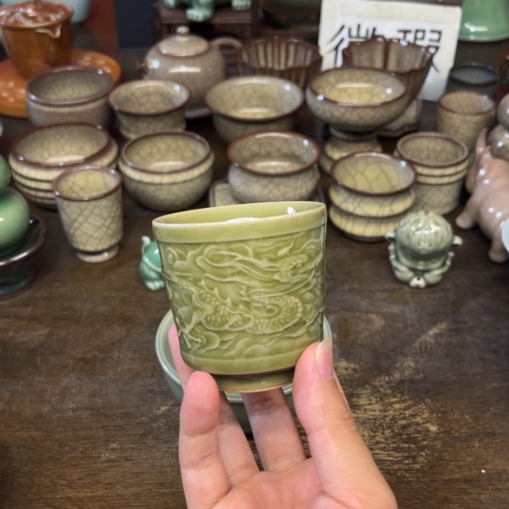 青瓷微瑕浮力特价